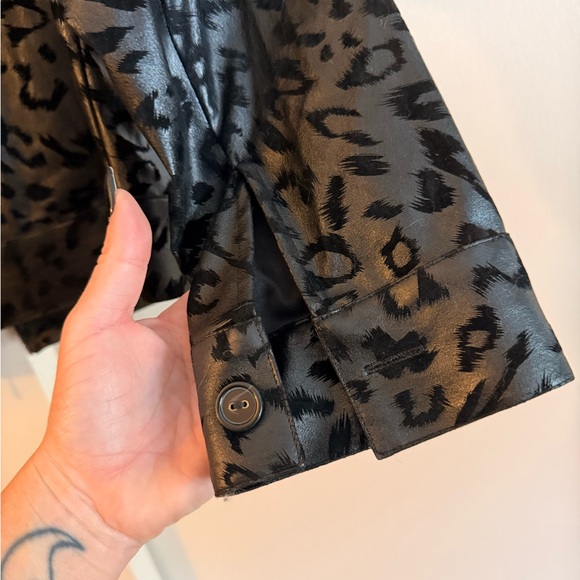 Bamboo Traders Black Leopard Print Jacket Size PL - Picture 10 of 10